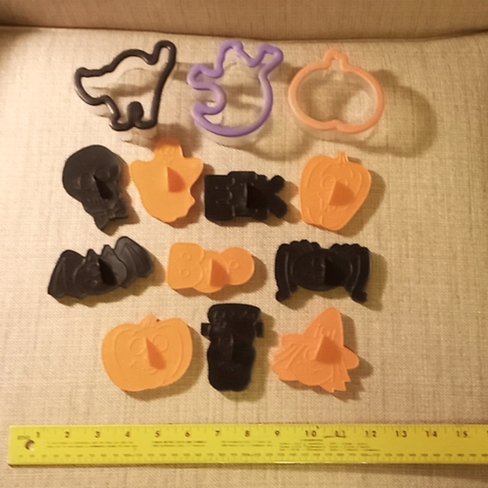 Halloween Cookie Cutters Set of 13